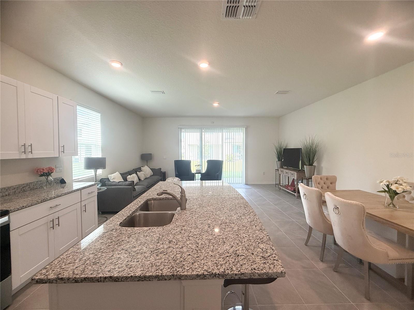 OSCEOLA VILLAGE CENTER PH 2 - Residential