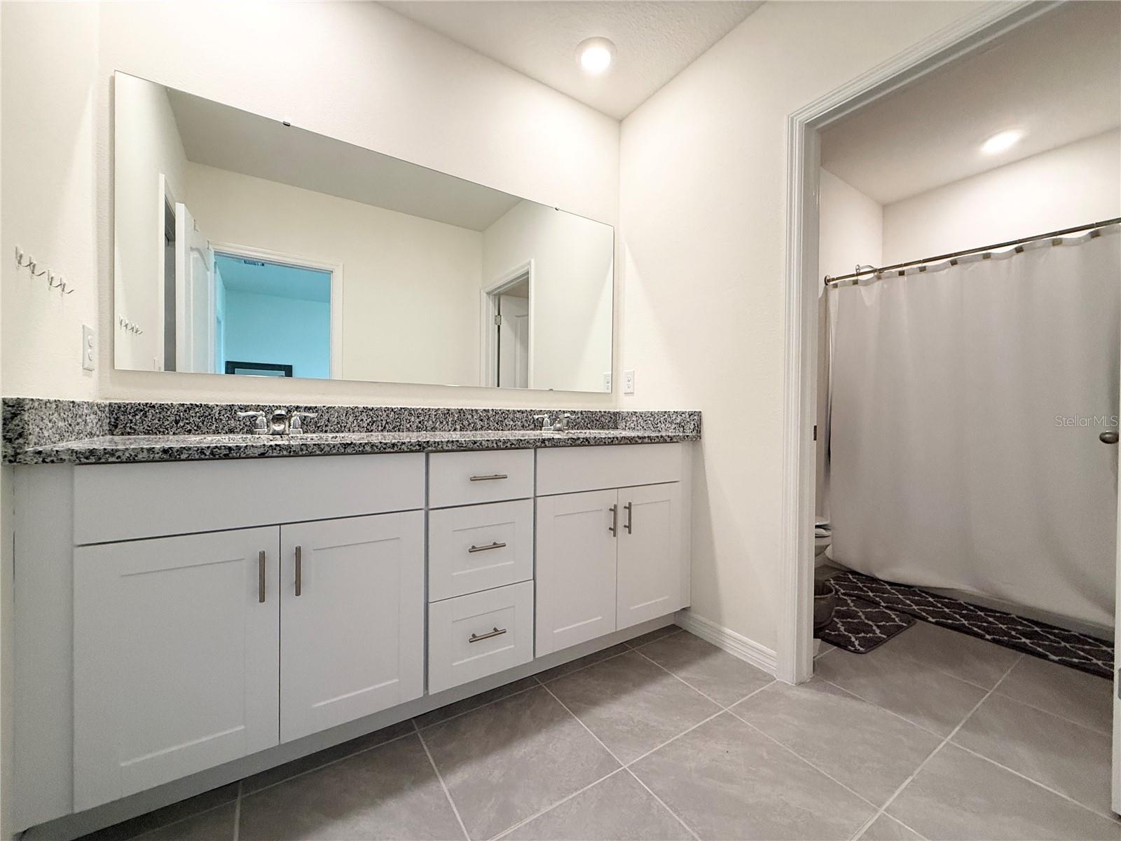 OSCEOLA VILLAGE CENTER PH 2 - Residential