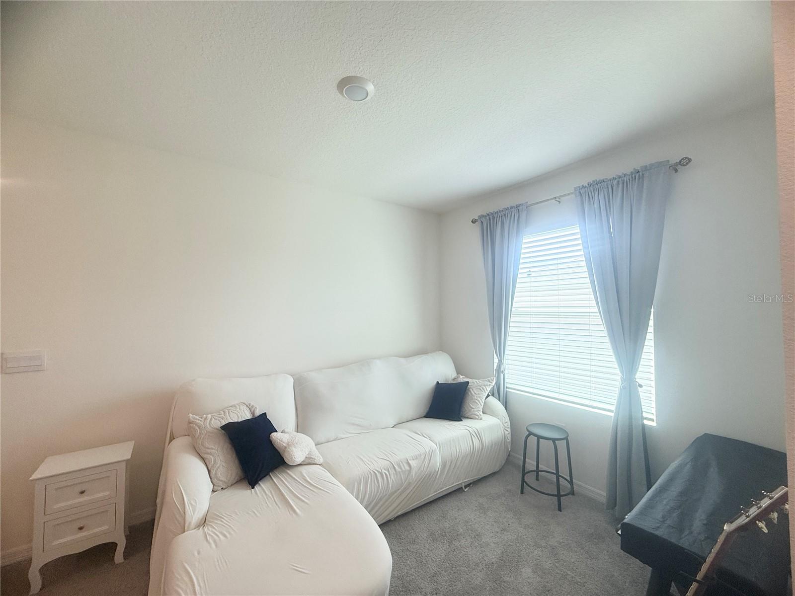 OSCEOLA VILLAGE CENTER PH 2 - Residential