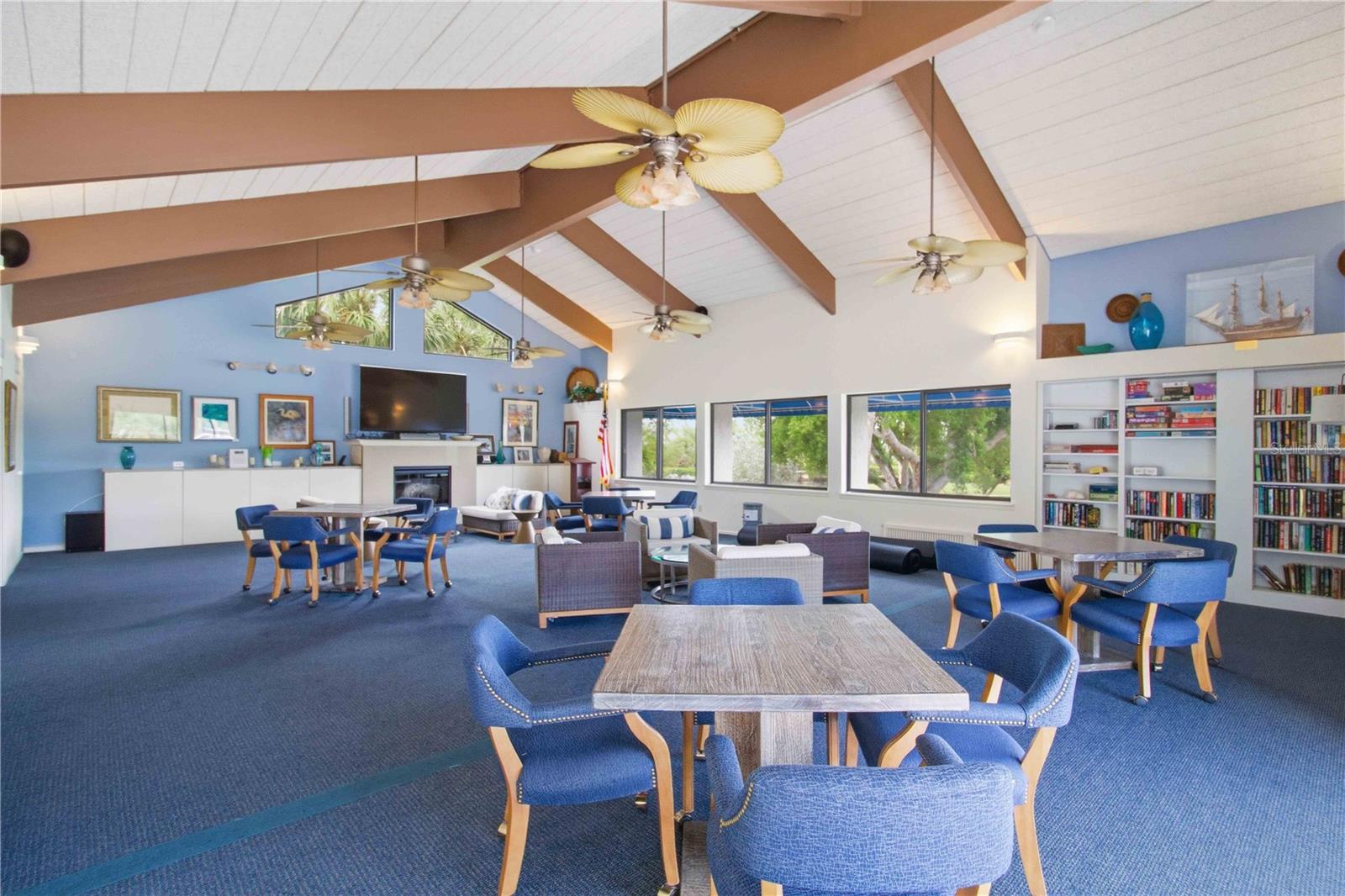 BAYPORT BCH & TEN PH A - Residential