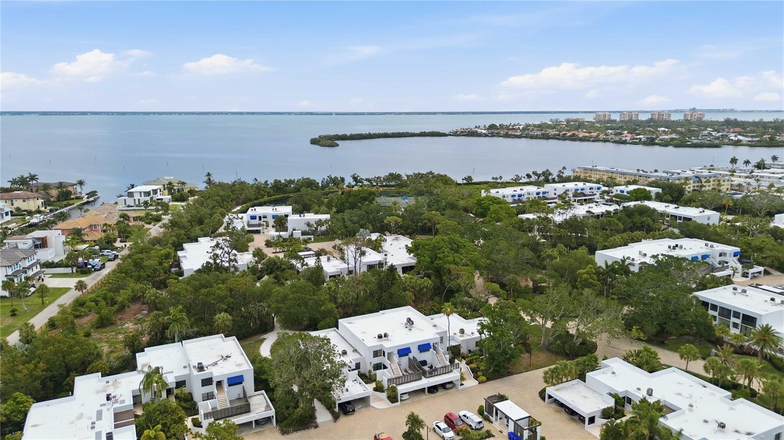 BAYPORT BCH & TEN PH A - Residential