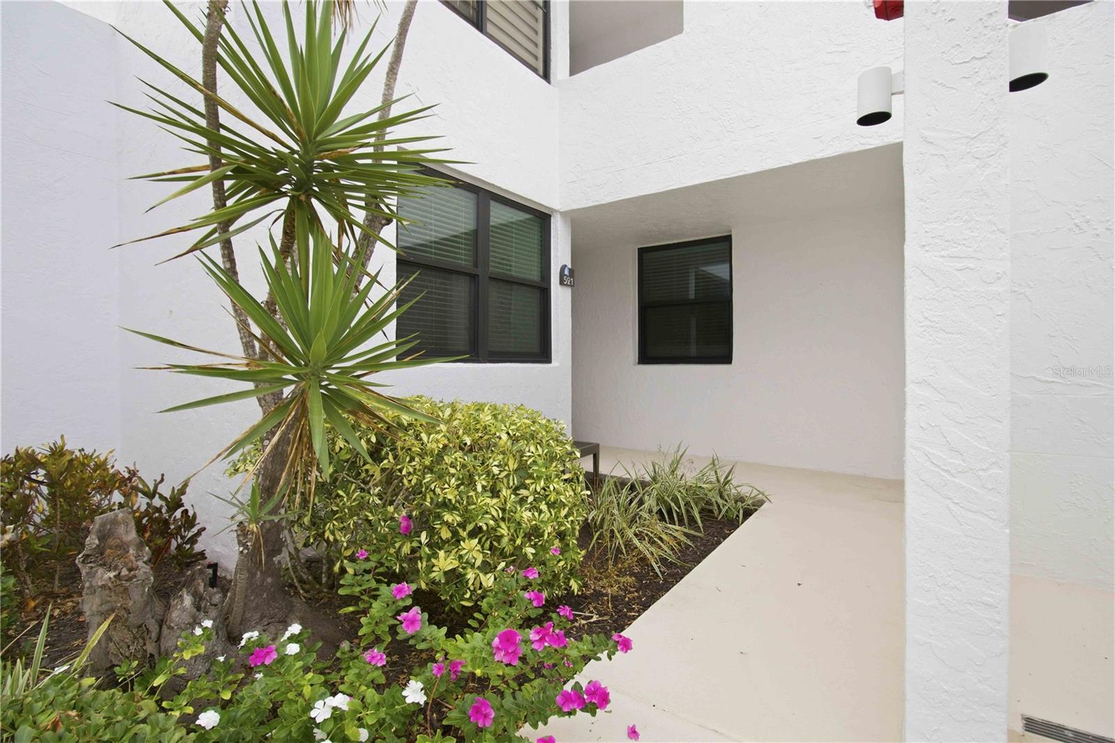 BAYPORT BCH & TEN PH A - Residential