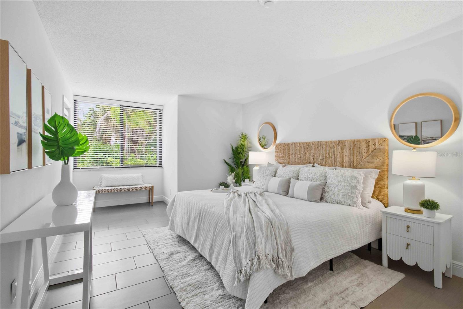 BAYPORT BCH & TEN PH A - Residential