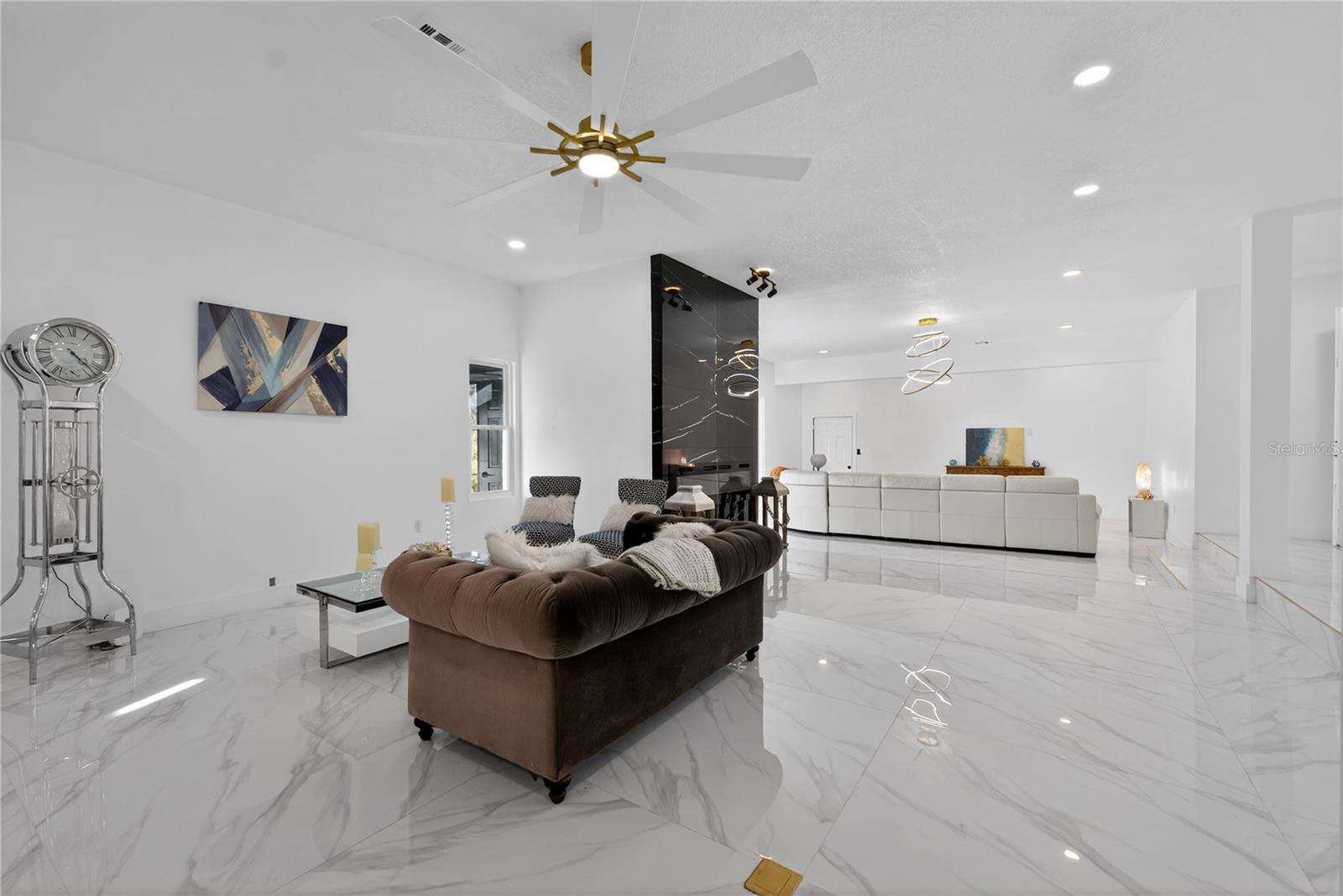 SWEETWATER CLUB UNIT 1 - Residential