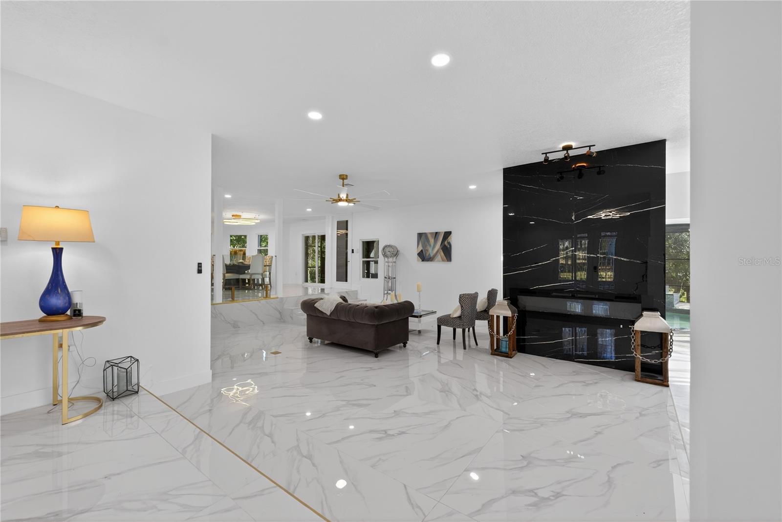 SWEETWATER CLUB UNIT 1 - Residential