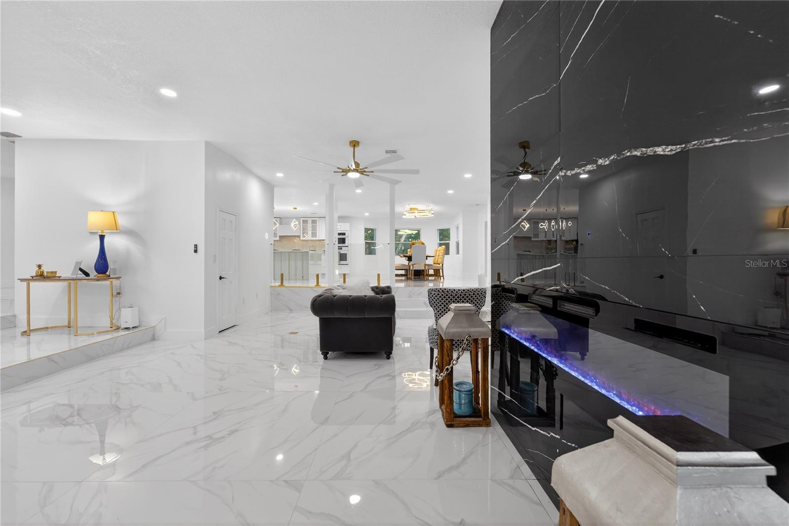 SWEETWATER CLUB UNIT 1 - Residential