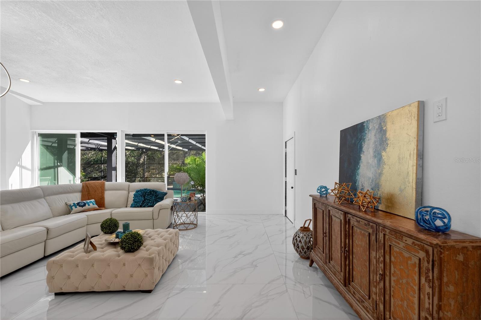 SWEETWATER CLUB UNIT 1 - Residential