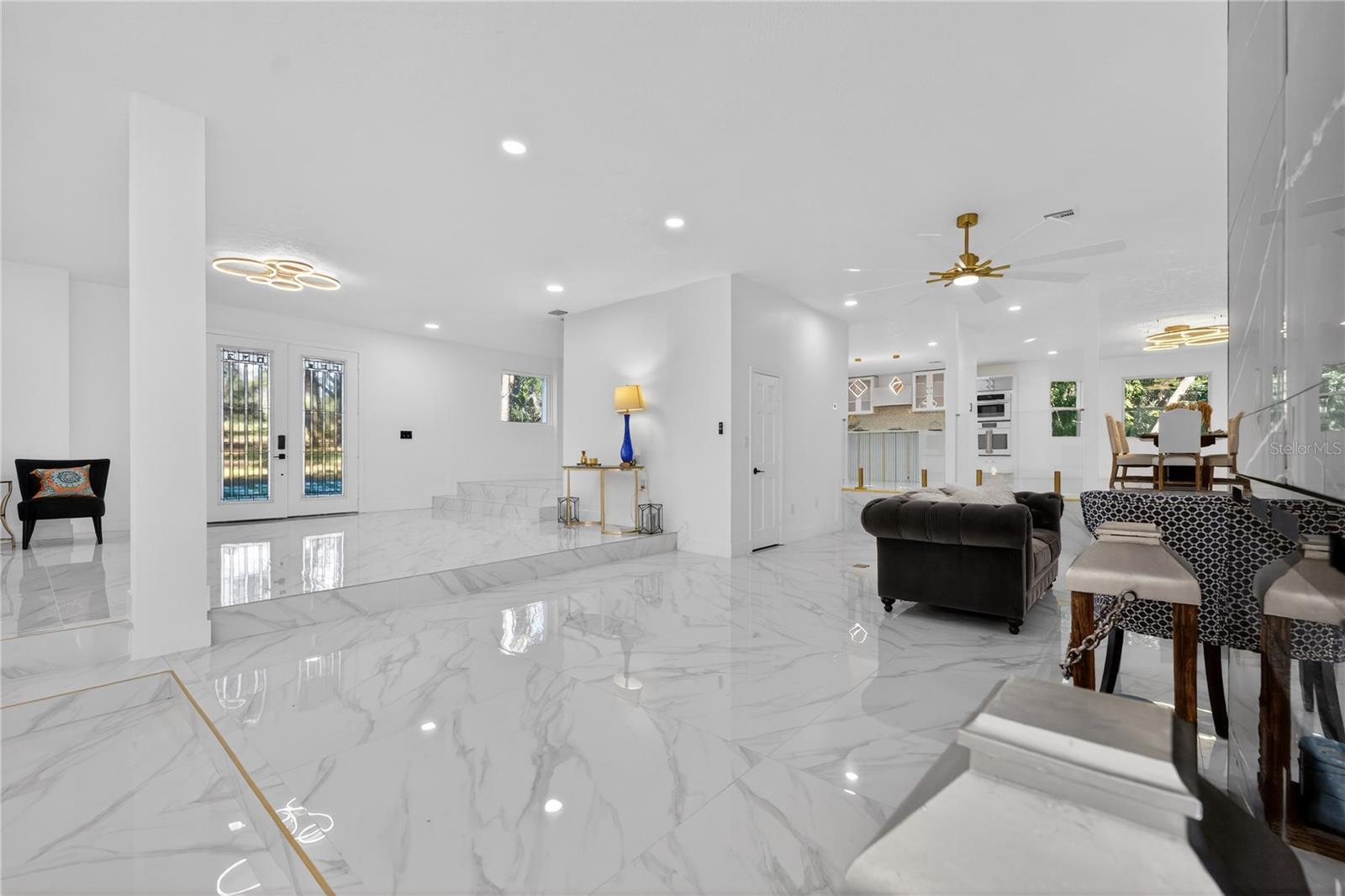 SWEETWATER CLUB UNIT 1 - Residential