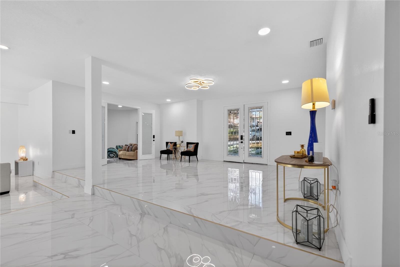 SWEETWATER CLUB UNIT 1 - Residential