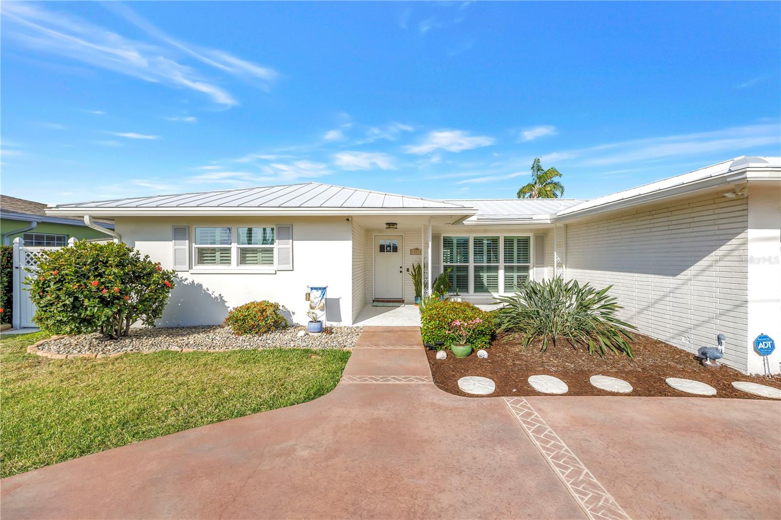 CAPRI ISLE SUB - Residential