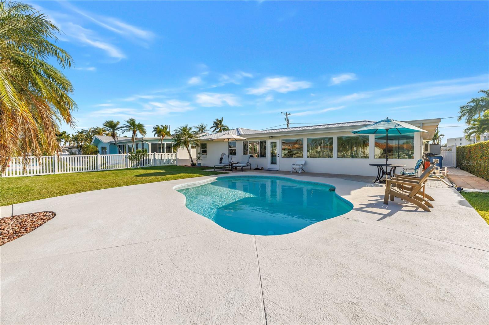 CAPRI ISLE SUB - Residential