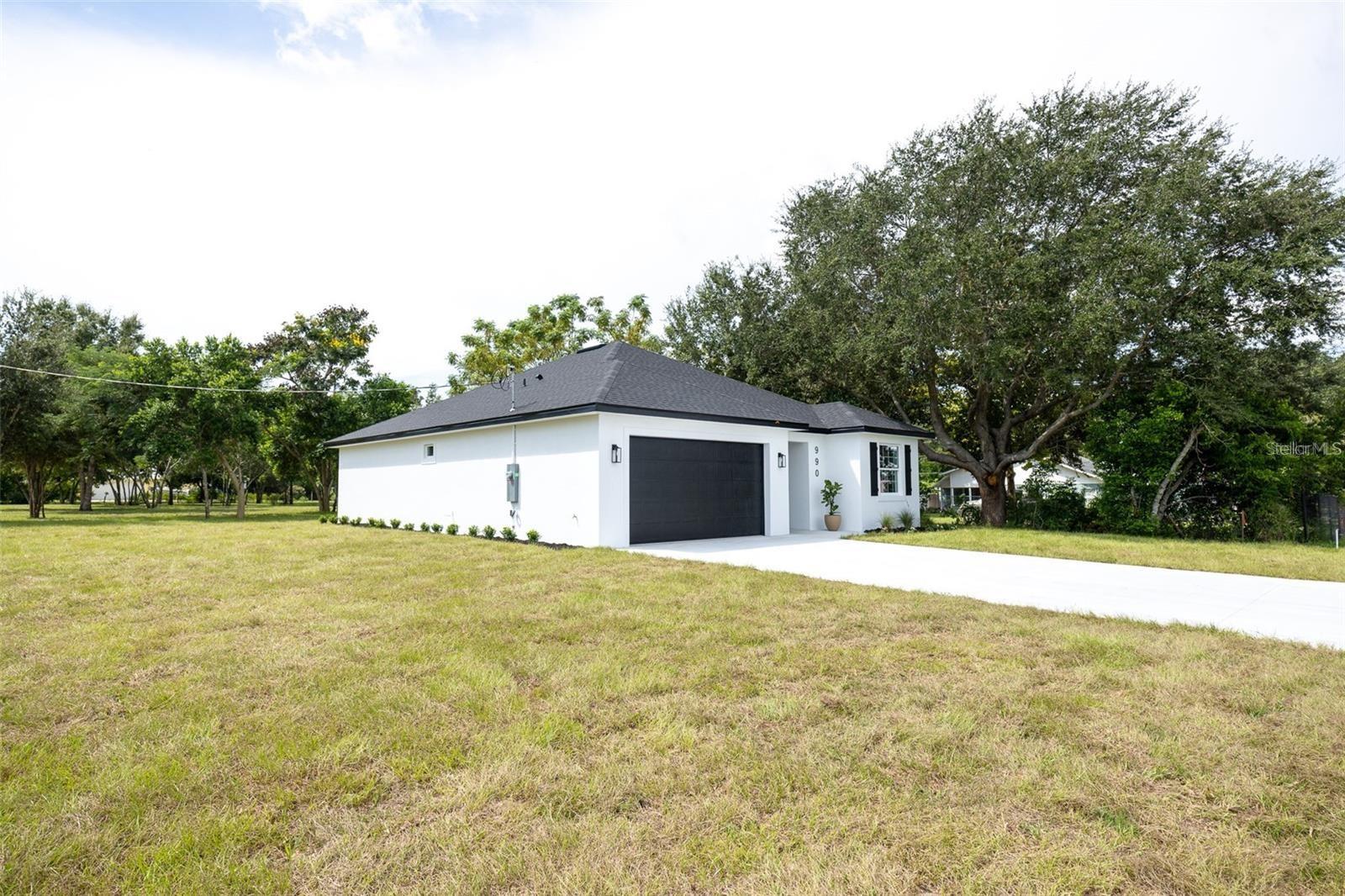 CUTRONES LAKESHORE ADD - Residential