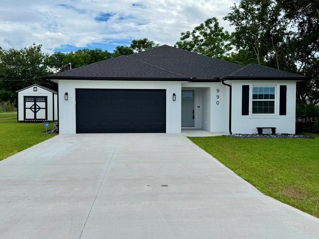 CUTRONES LAKESHORE ADD - Residential