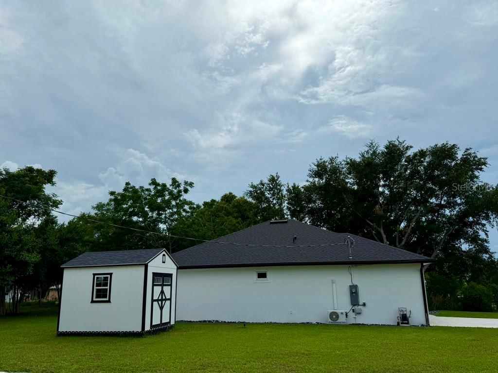 CUTRONES LAKESHORE ADD - Residential