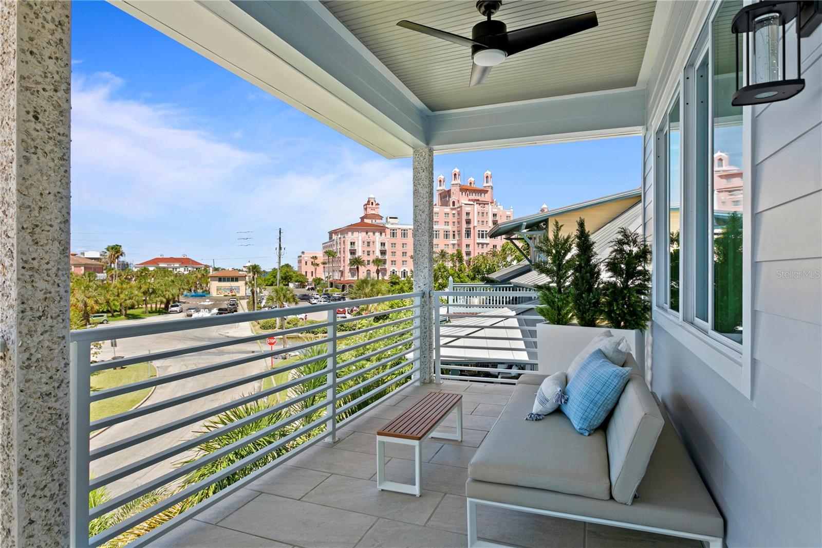 DON CE-SAR PLACE - Residential