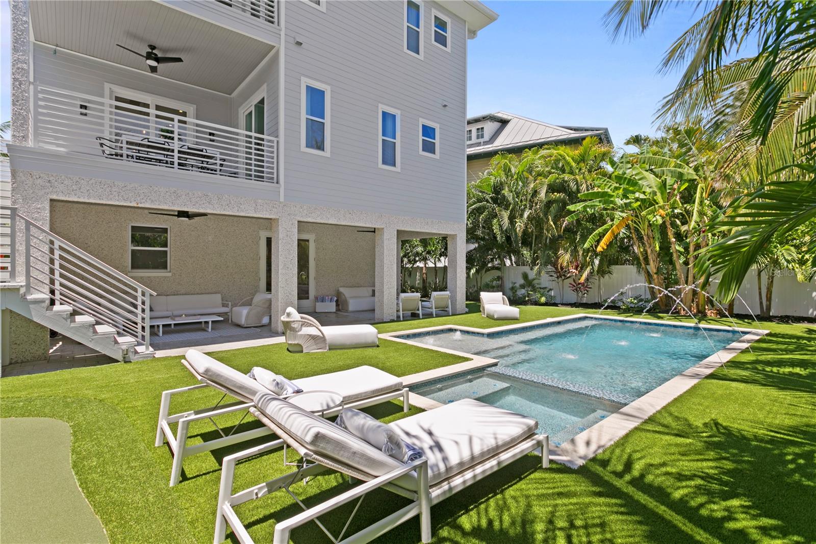 DON CE-SAR PLACE - Residential
