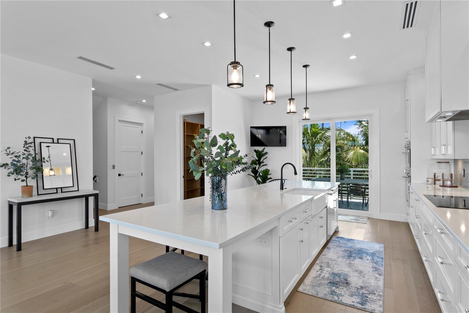 DON CE-SAR PLACE - Residential
