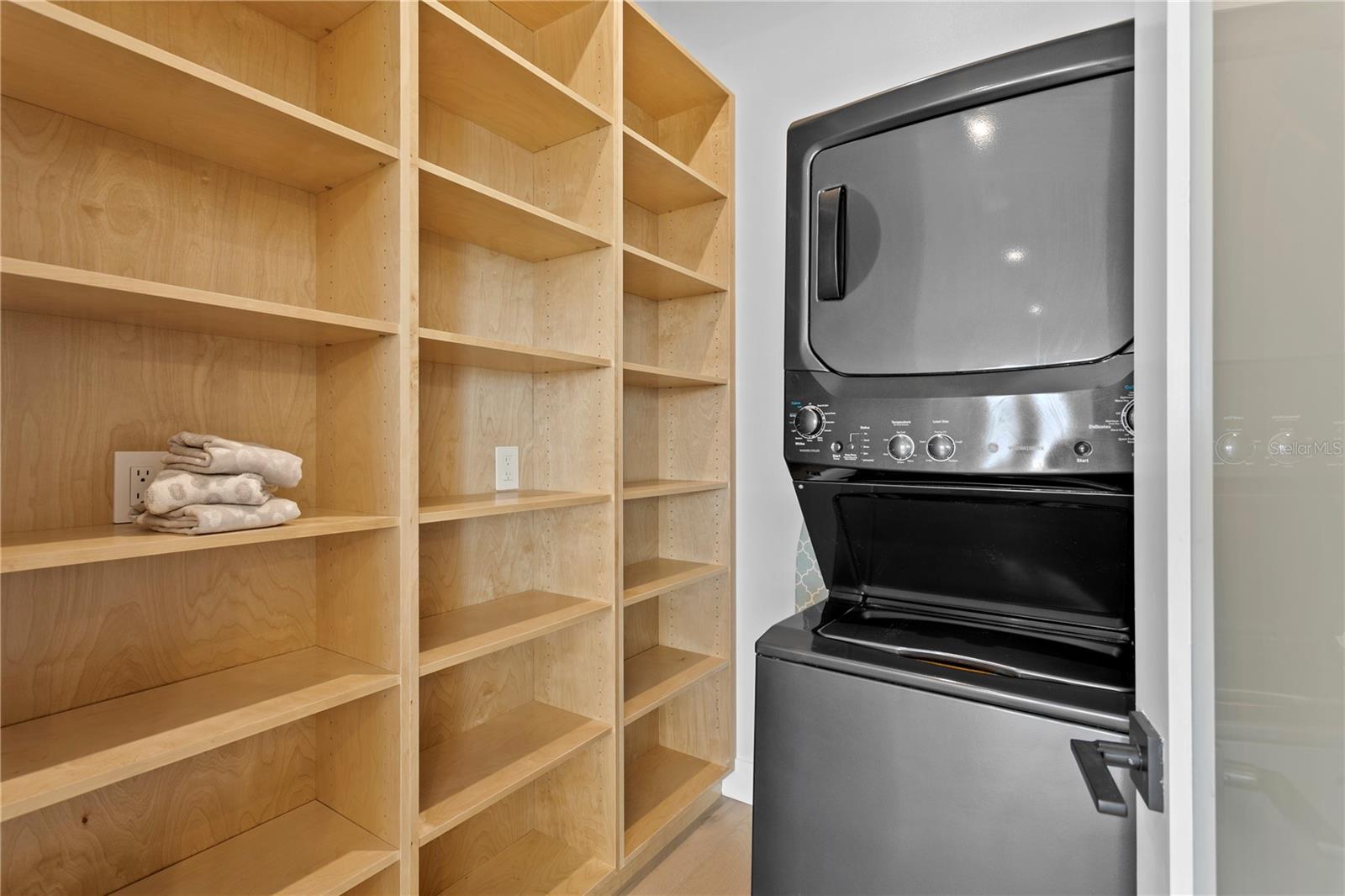 DON CE-SAR PLACE - Residential