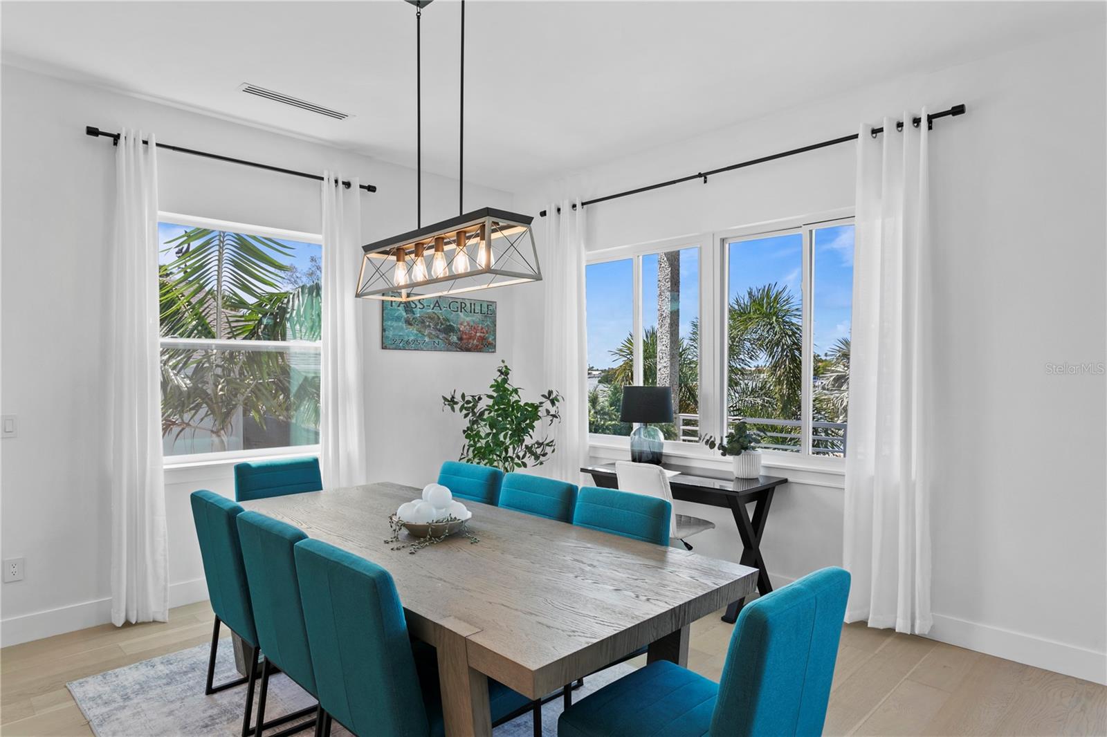 DON CE-SAR PLACE - Residential