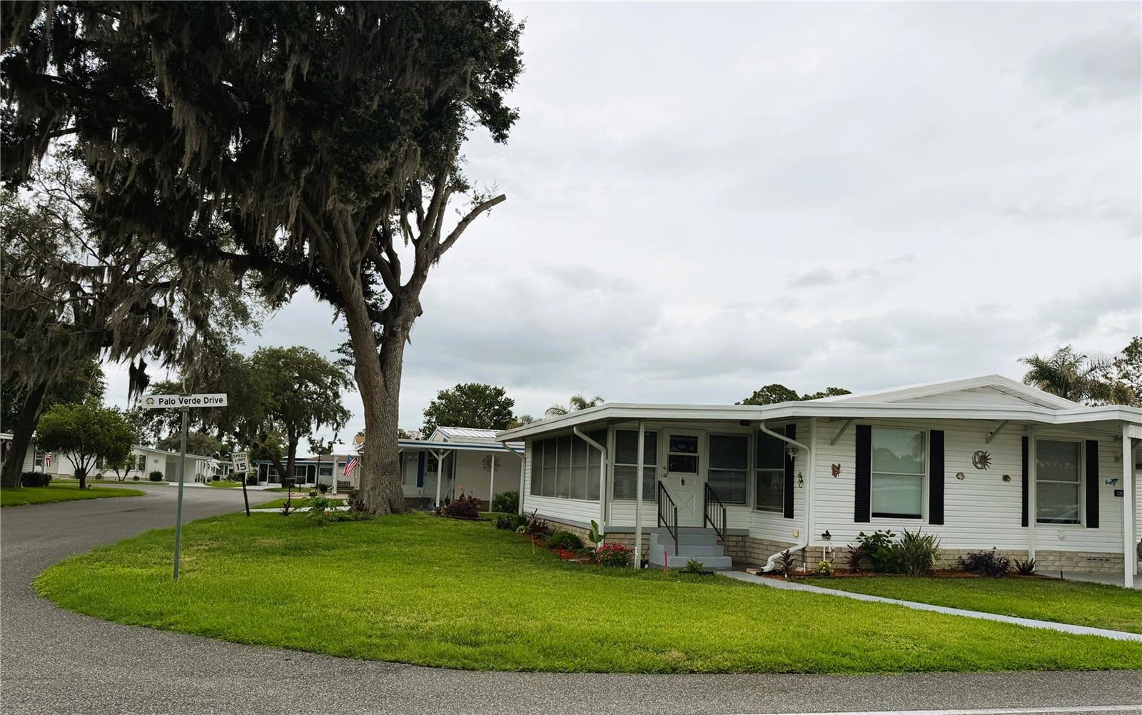 HAWTHORNE AT LEESBURG A COOP - Residential