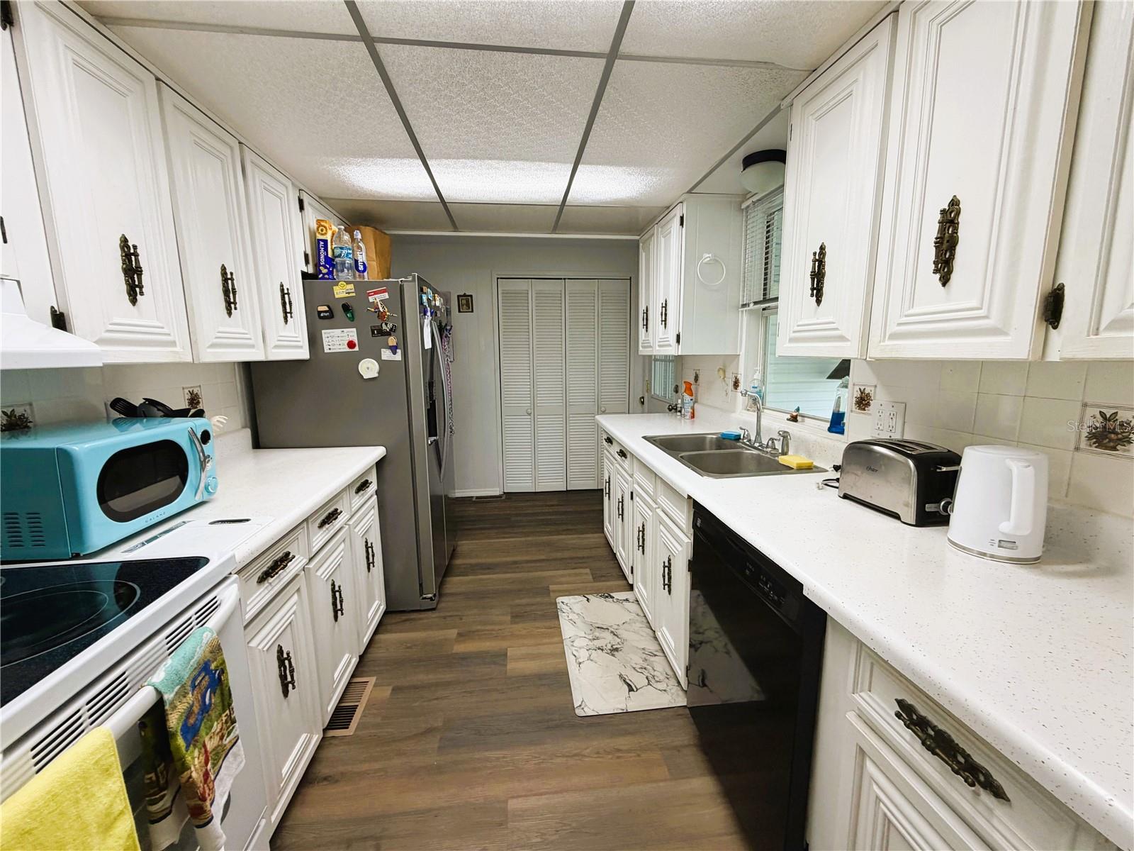 HAWTHORNE AT LEESBURG A COOP - Residential