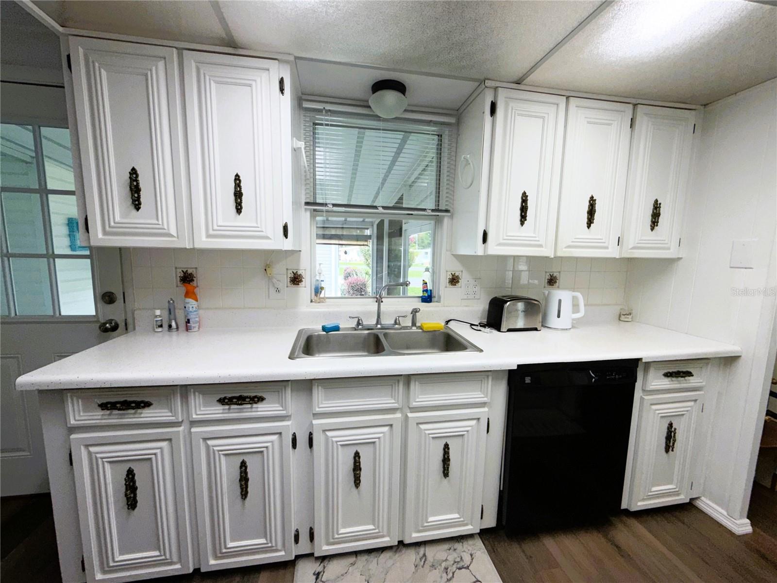 HAWTHORNE AT LEESBURG A COOP - Residential