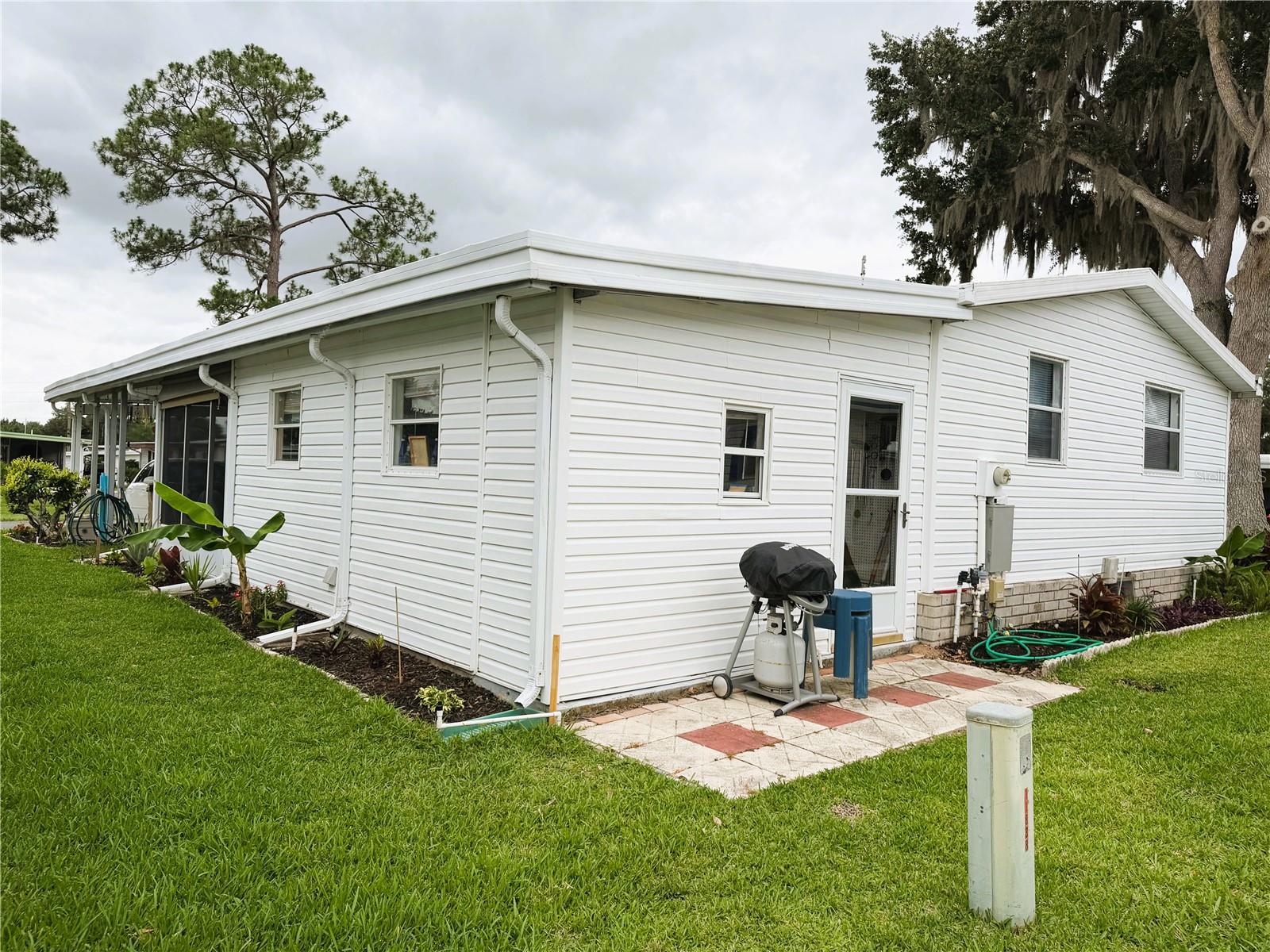 HAWTHORNE AT LEESBURG A COOP - Residential