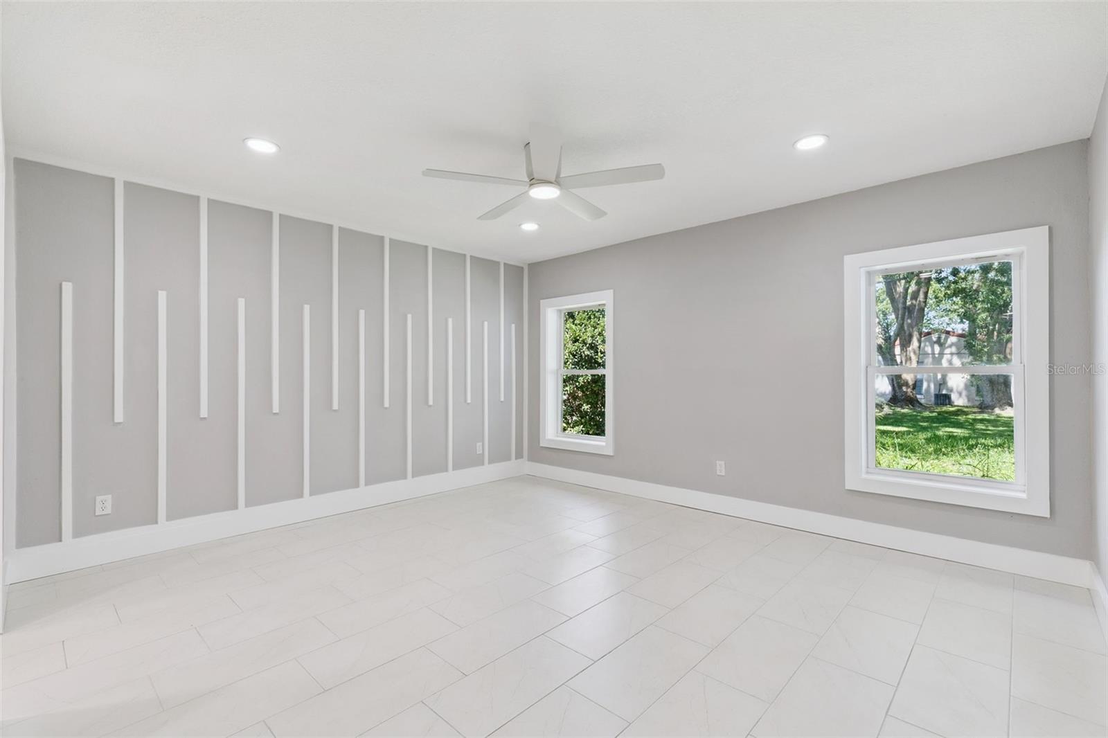 WINDMILL POINTE - Residential