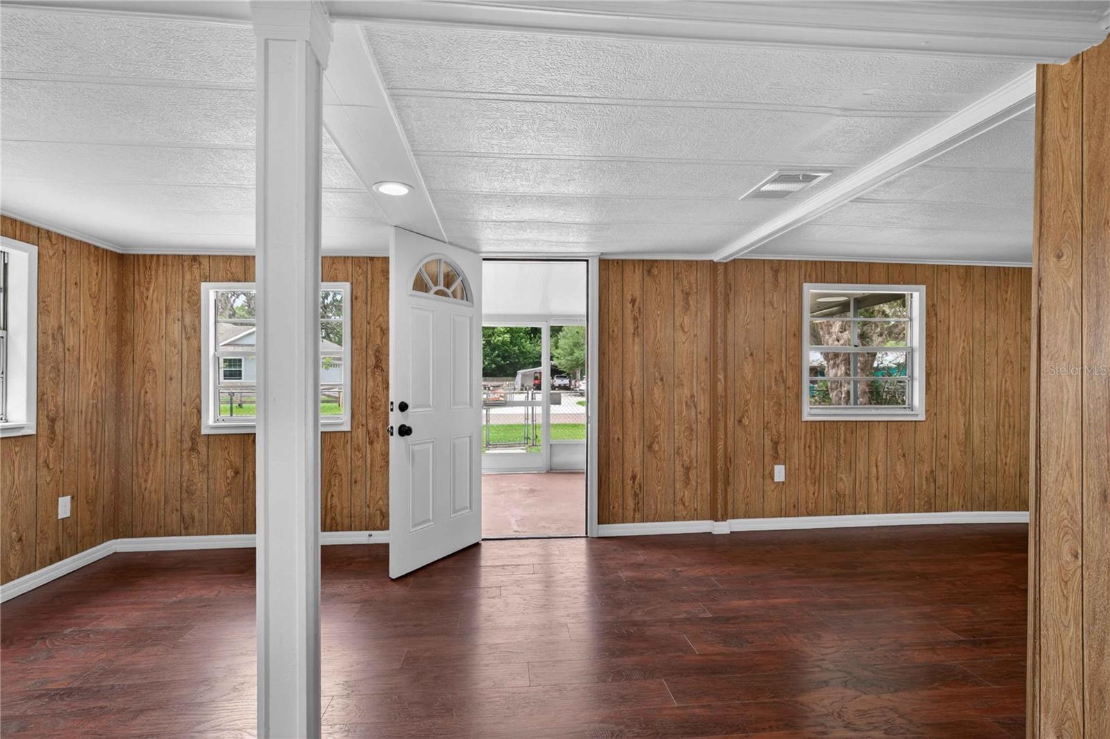EUSTIS PARK SUB - Residential