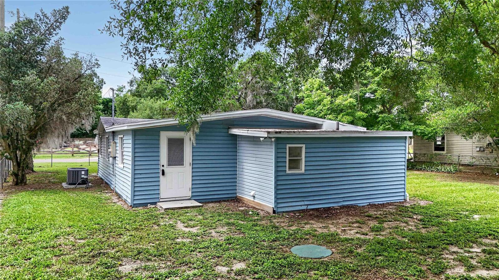 EUSTIS PARK SUB - Residential