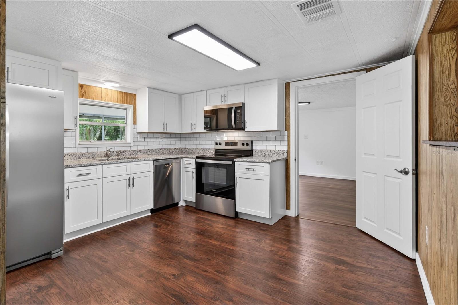 EUSTIS PARK SUB - Residential