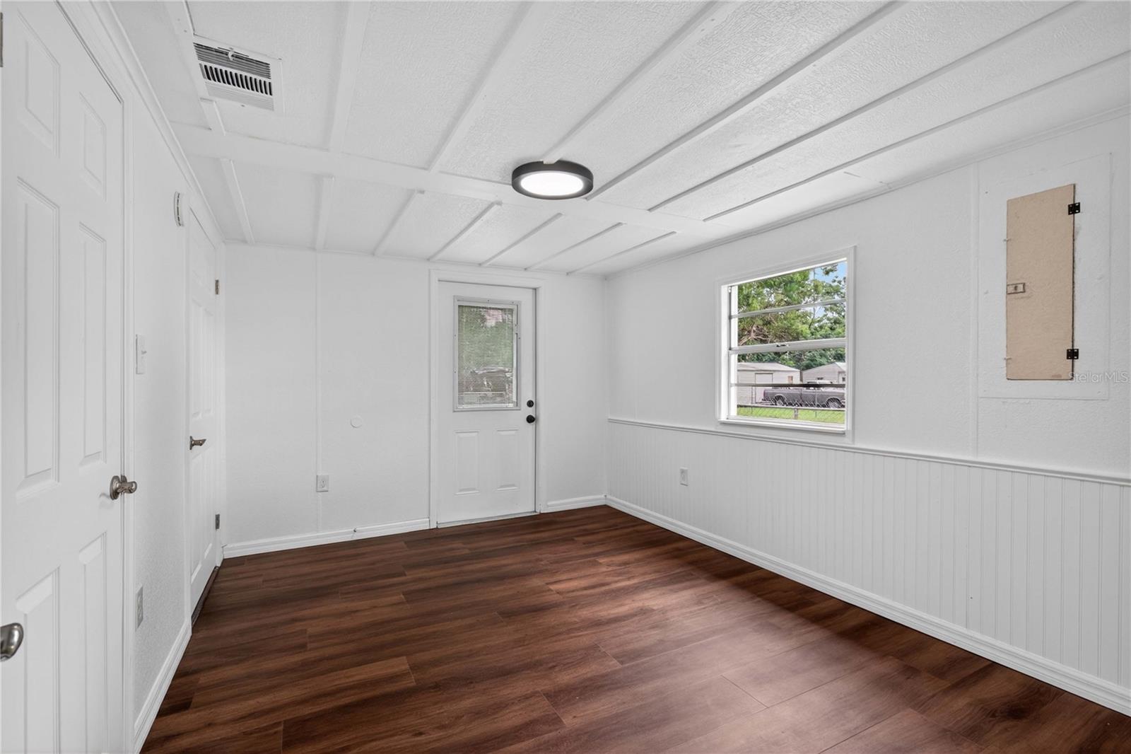 EUSTIS PARK SUB - Residential