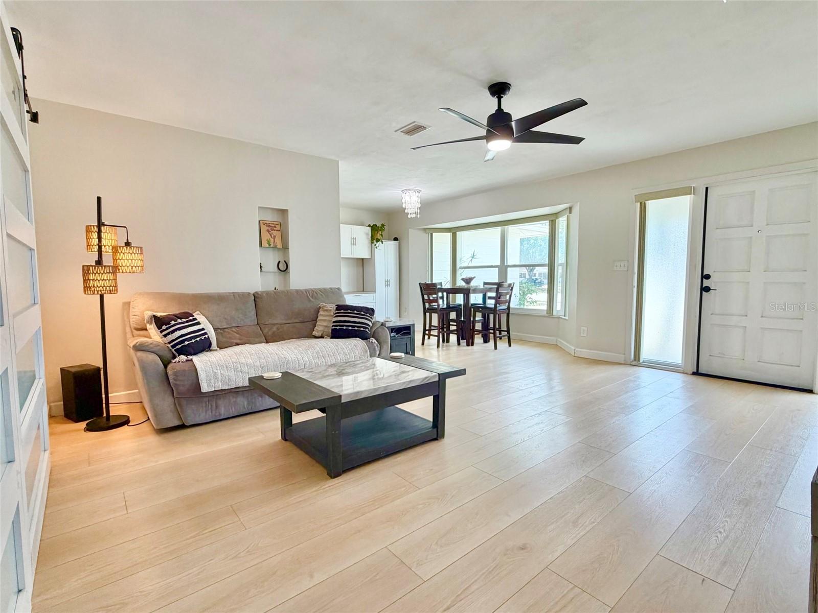 SHERYL MANOR - Residential