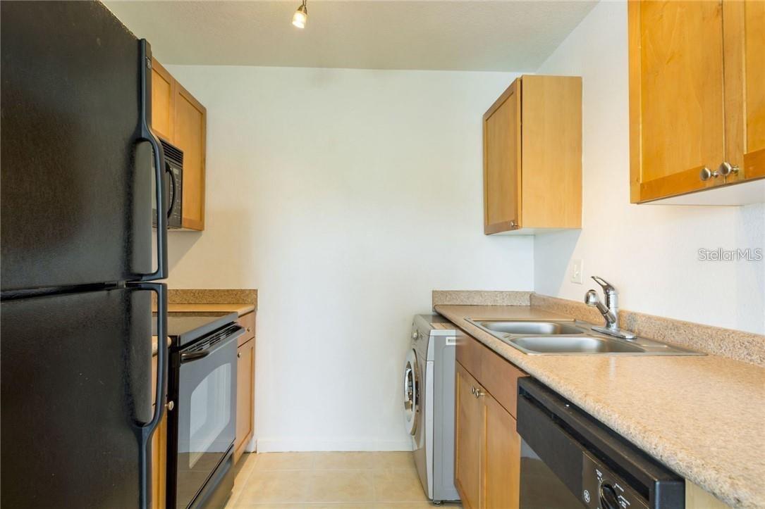 WATERSIDE AT COQUINA KEY SOUTH - Residential Lease