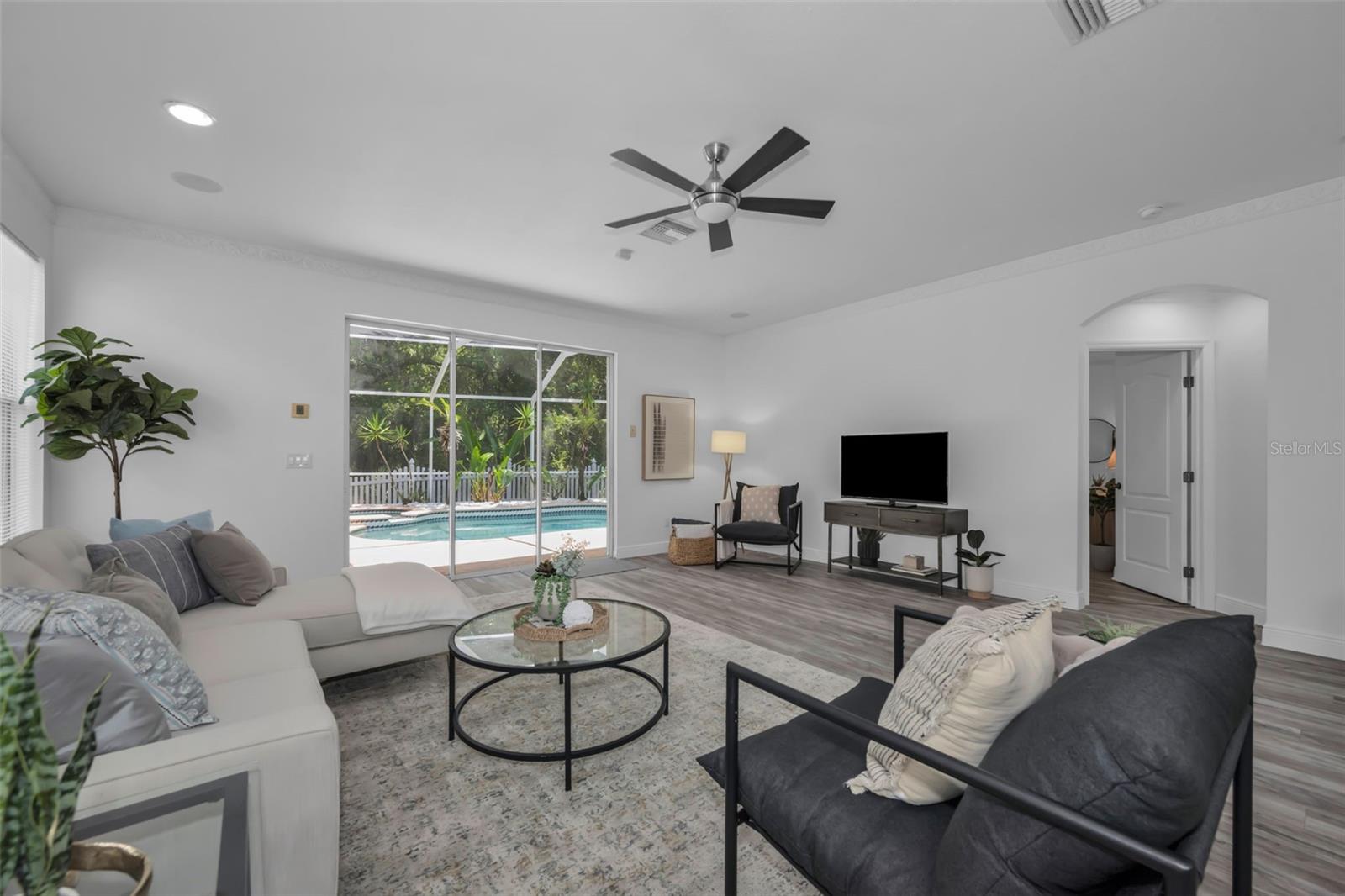 SEVEN OAKS PRCL S-8B1 - Residential