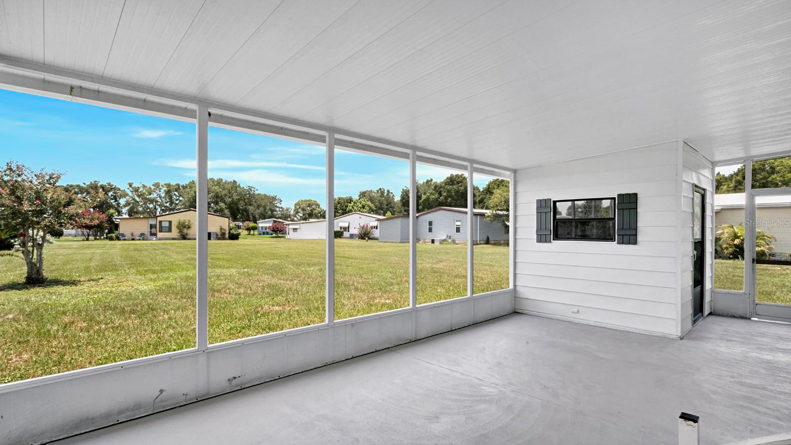 ZELLWOOD STATION - Residential