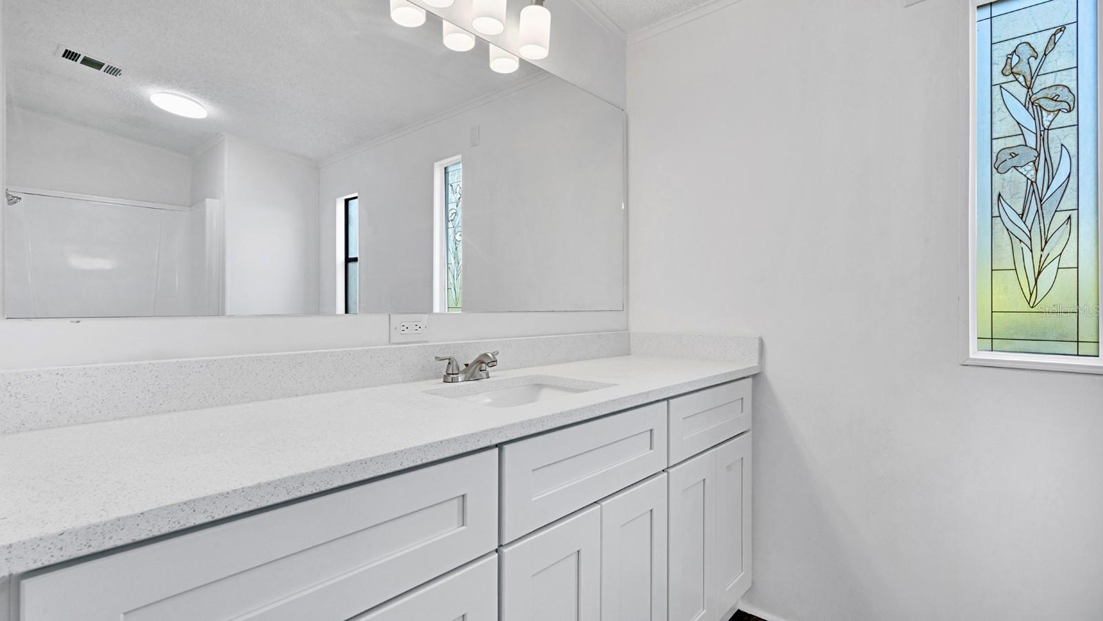 ZELLWOOD STATION - Residential