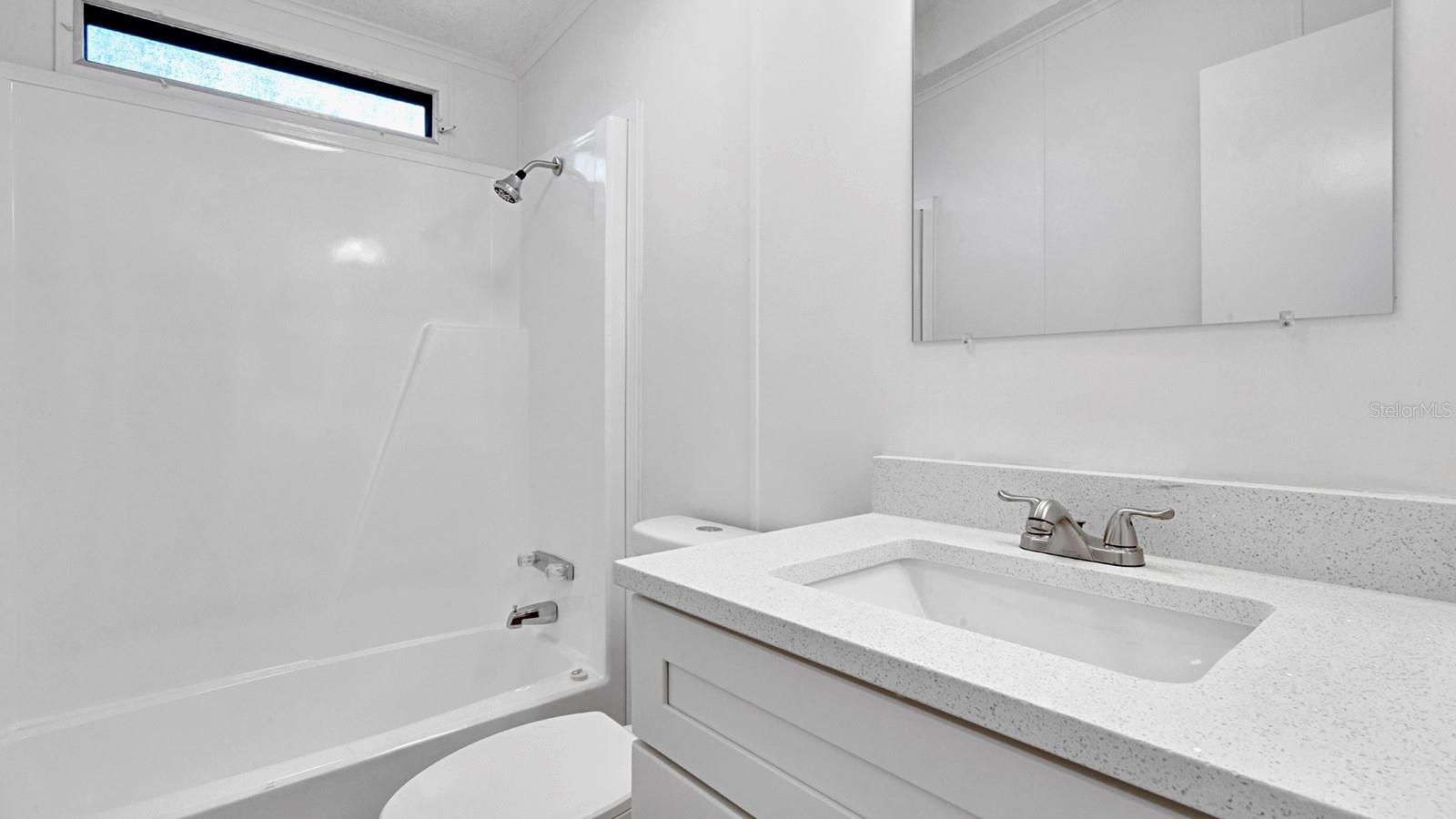 ZELLWOOD STATION - Residential
