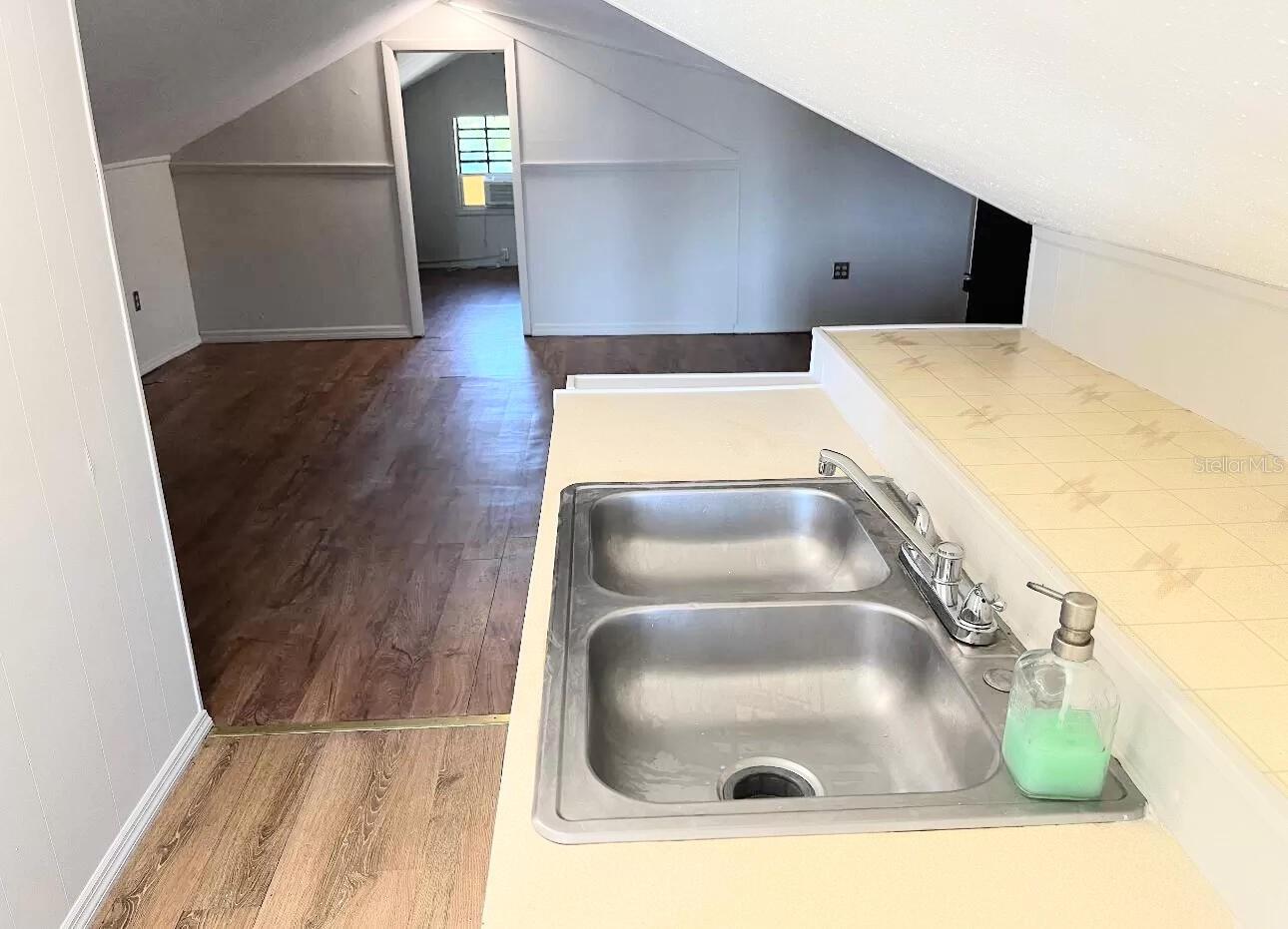 CODINGTON LAKE ALFRED - Residential