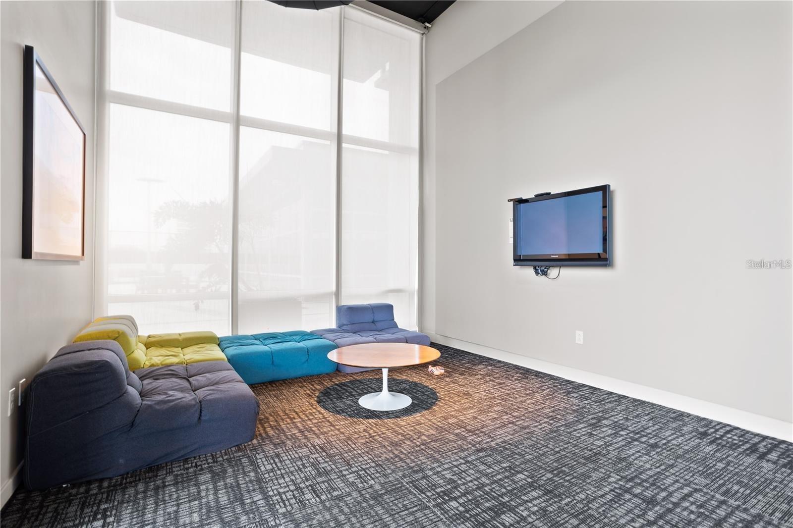 VUE/LK EOLA - Residential