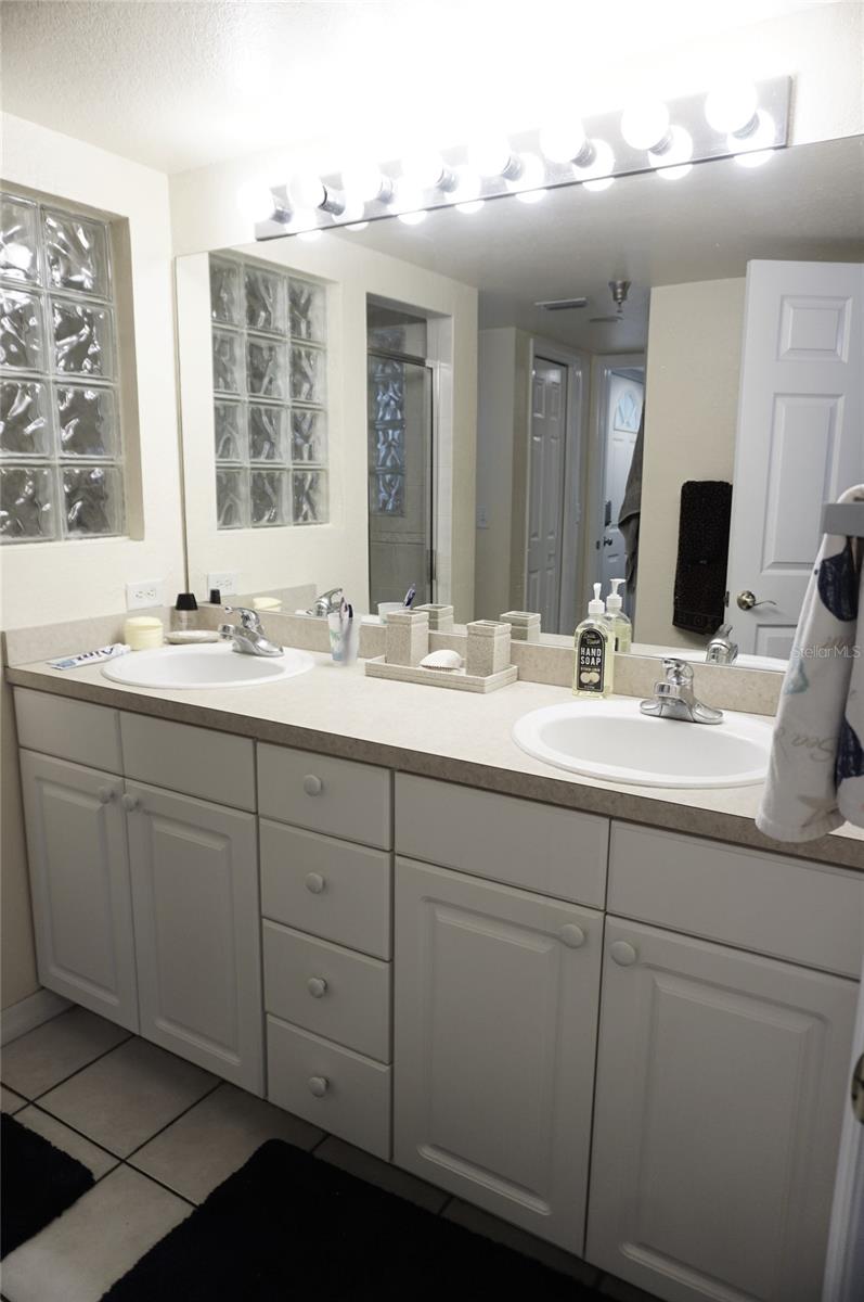 PARADISE LAKES CONDO - Residential