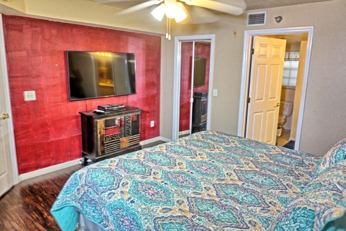 PARADISE LAKES CONDO - Residential