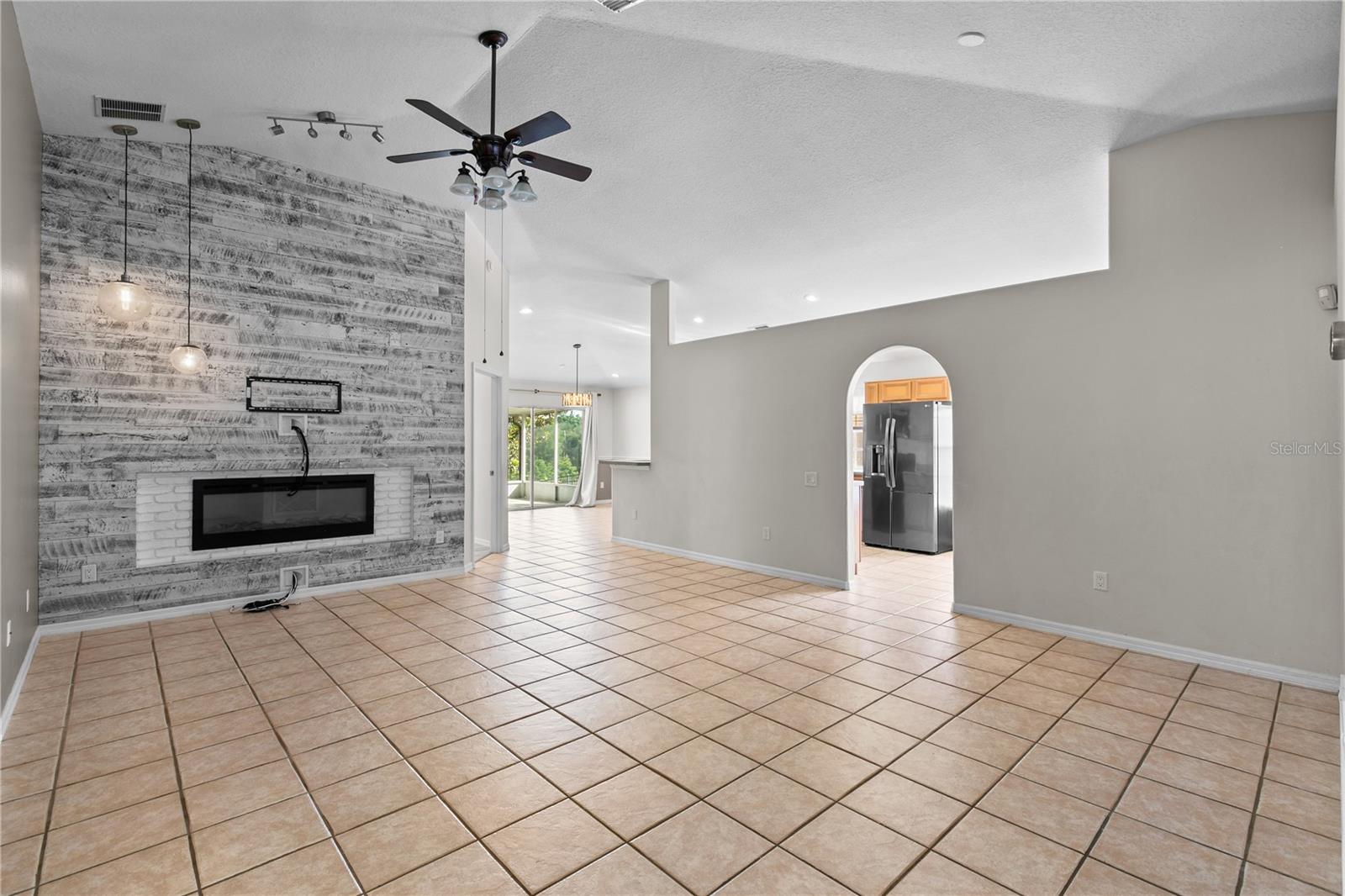 METROWEST - Residential