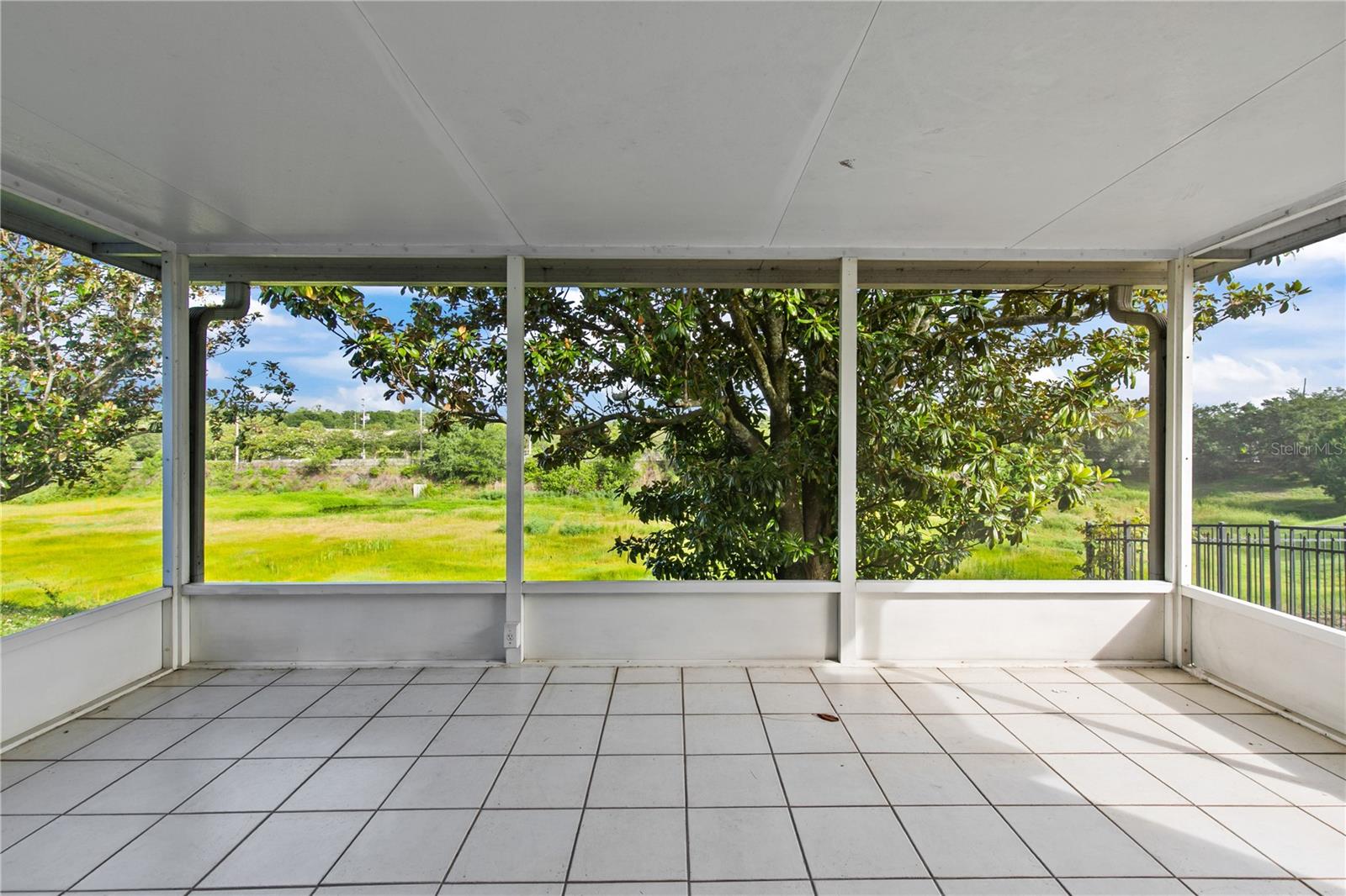 METROWEST - Residential