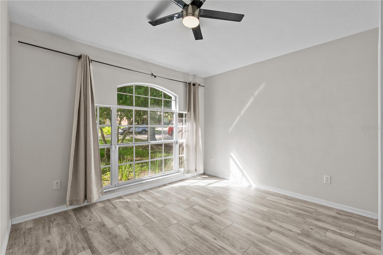 METROWEST - Residential