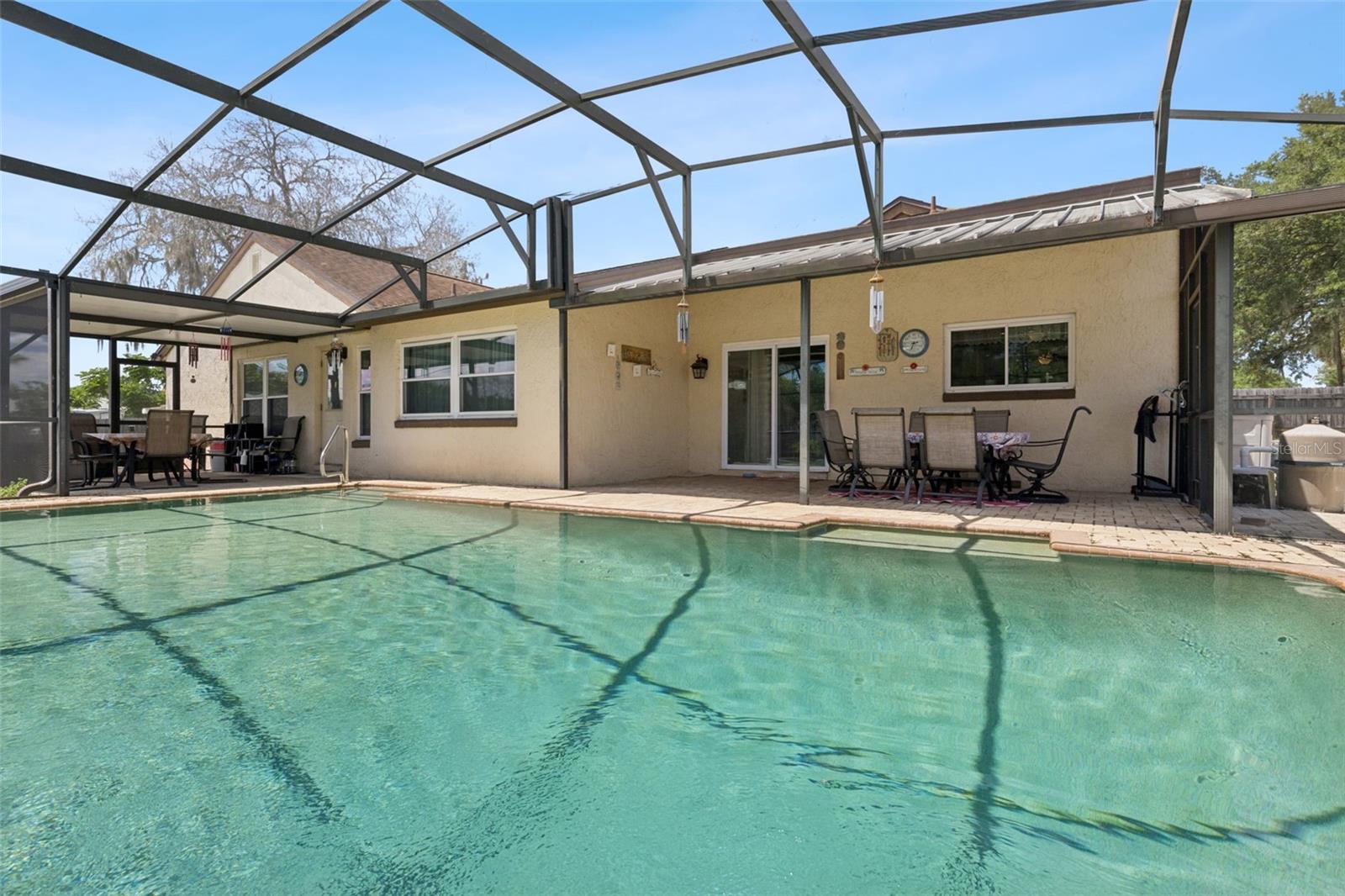 SUNRISE UNIT 1 - Residential