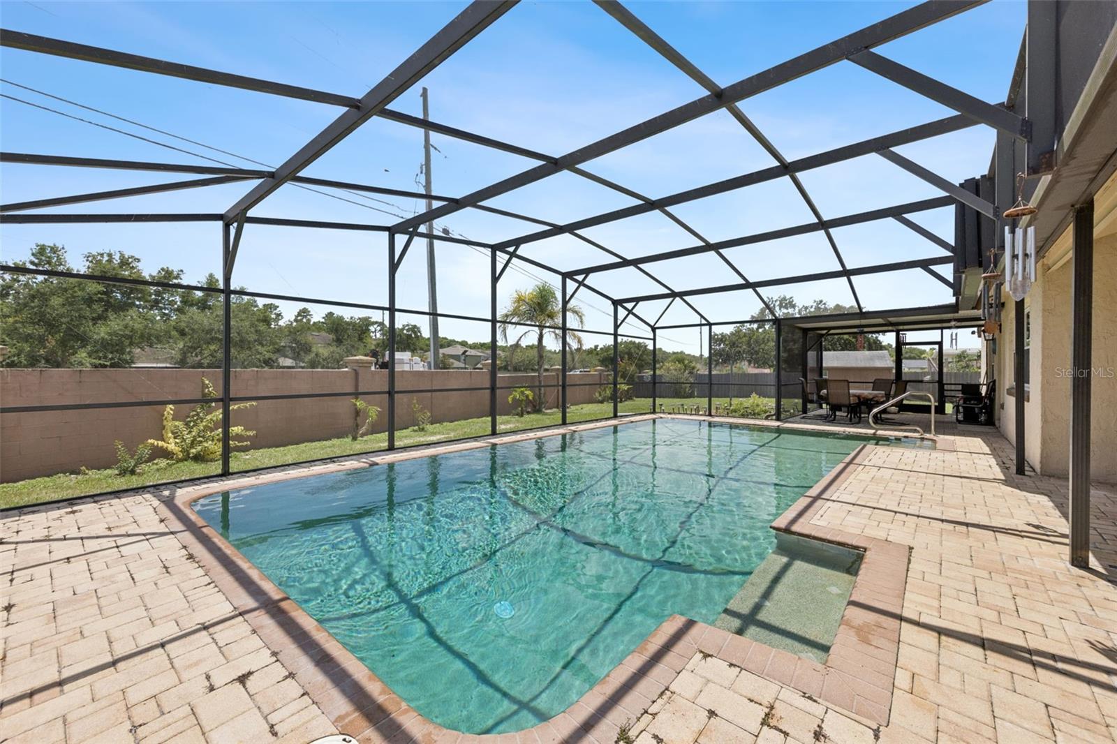 SUNRISE UNIT 1 - Residential