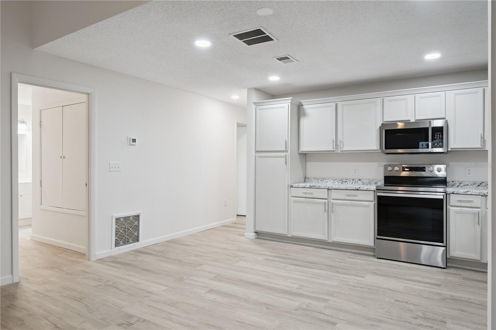 MAGRUDER REV - Residential