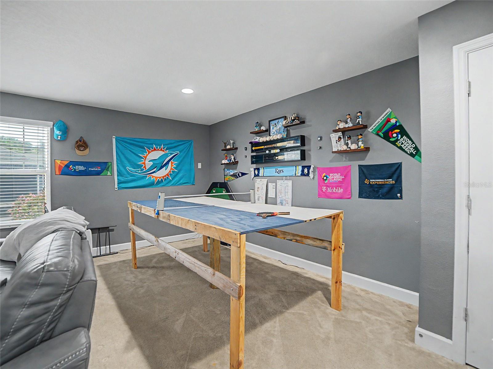 FISHHAWK RANCH TOWNCENTER PHAS - Residential