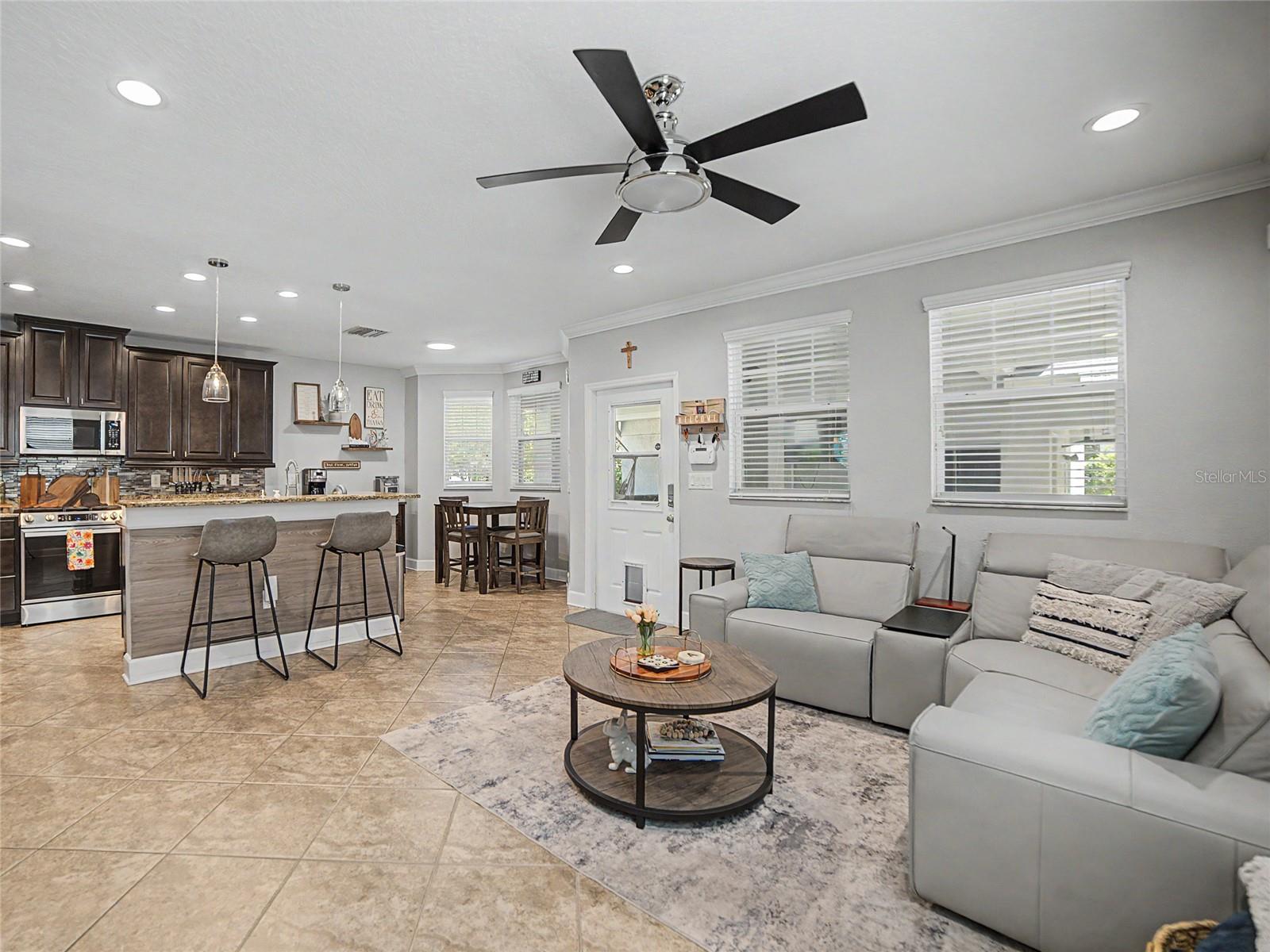 FISHHAWK RANCH TOWNCENTER PHAS - Residential